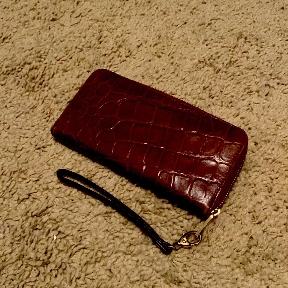 Alligator leather NWOT Fossil Wallet